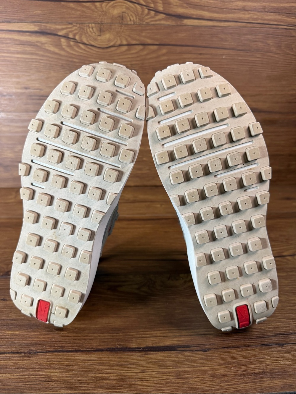 Nike Waffle One Suede Sneakers Women’s Size 6.5 Shoes - Picture 8 of 10